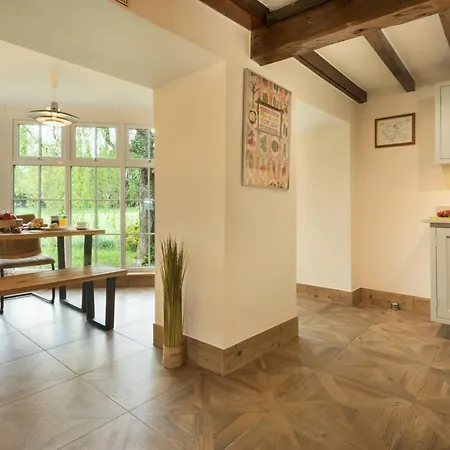 2 Bed In Lcc75 Holiday home Cartmel